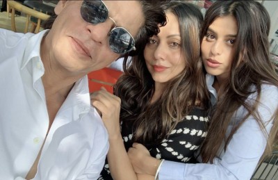 ބޮލީވުޑްގެ ޚަބަރުތައް ކުރުކޮށް