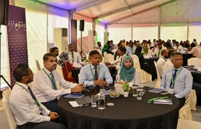 އުކުޅަހަށް ގެނައި ބަރުކަމަށް ހައްލު ހޯދައި ރަށްތައް ފައްކާކުރެވޭނެ: ރައީސް