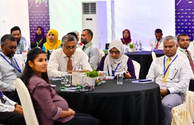 އުކުޅަހަށް ގެނައި ބަރުކަމަށް ހައްލު ހޯދައި ރަށްތައް ފައްކާކުރެވޭނެ: ރައީސް