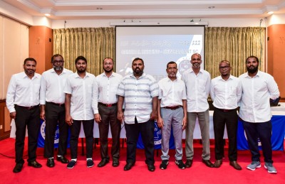 ރޭޑިއަންޓުގެ ބޯޑާއެކު ވާސިފް އެނބުރި ނިއު ރޭޑިއަންޓަށް