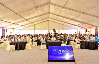 ކައުންސިލްތަކުގެ ބަޖެޓް އިތުރުކުރުމުގެ ހުށަހެޅުމަށް މަޝްވަރާކުރާނަން: ރައީސް