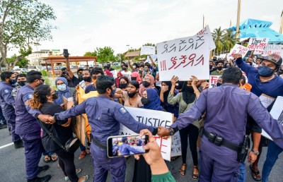 އައްޑޫގައި ޖިންސީ ގޯނާގެ ތުހުމަތުވި މީހާ ބަންދުކުރީ ރަނގަޅަށް: ސުޕްރީމް ކޯޓް