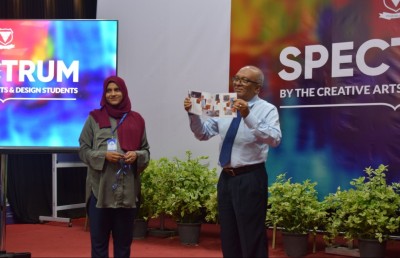 ވިލާ ކޮލެޖުން "ސްޕެކްޓްރަމް 2022" އާޓް އެގްޒިބިޝަން ބާއްވައިިފި