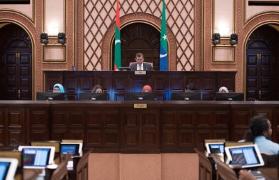 ސުޕްރީމް ކޯޓްގެ ބެންޗު ހަތަކަށް އިތުރު ކުރަން މަޖިލިހުން ފާސްކޮށްފި