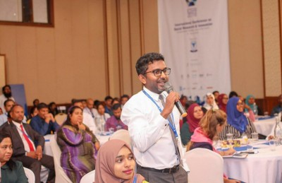 ވިލާ ކޮލެޖުގެ ރިސާޗް ކޮންފަރެންސް ފަށައިިފި