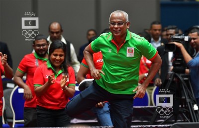 ރައީސް ނެންގެވި ފޯރި އާއި ދެއްވި ހިތްވަރަށް މެޑެއްޔެއް ހައްގު!