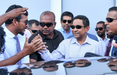 ޔާމީންގެ ޝަރީއަތް ޓީވީން ލައިވް ކުރަނީ