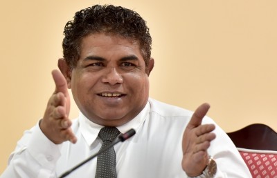 ތްރީ ލައިން ވިޕް ނެރެނީ ސަރުކާރުން، އެމްޑީޕީއަކުން ނޫން: ބޮންޑޭ