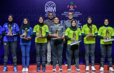 ތައްޓަކަށް ފަހު ތައްޓެއް؛ ވޮލީ ކޯޗެއްގެ ގޮތުގައި ވެސް ނާޒިމާ ދުލެއް ނުދިން