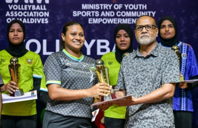 ތައްޓަކަށް ފަހު ތައްޓެއް؛ ވޮލީ ކޯޗެއްގެ ގޮތުގައި ވެސް ނާޒިމާ ދުލެއް ނުދިން