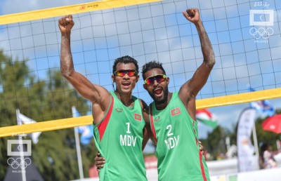 އައިއޯއައިޖީ: ބީޗް ވޮލީ އިންޑިވިޖުއަލް ބައިން ރާއްޖެ ލޯ މެޑަލް ހޯދައިފި
