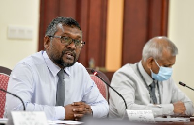 ޔޫސަބަލް ރިޒާވުގައި 300 މިލިއަން ޑޮލަރު އެބަހުރި: ފައްޔާޒު