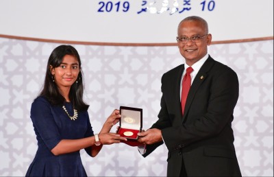 ރަފާ: ކުޅިވަރަށް ފަހު، ކިޔެވުމުގައި ވެސް ވިދާލައިފި!