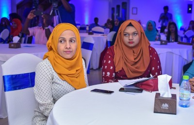 އަމީނިއްޔާގެ ޕްރިންސިޕަލްގެ މަގާމުން އާތިޔާ ވަކިކުރީ ގާނޫނާ ހިލާފަށް؛ ބަދަަލަށް 155،000ރ.