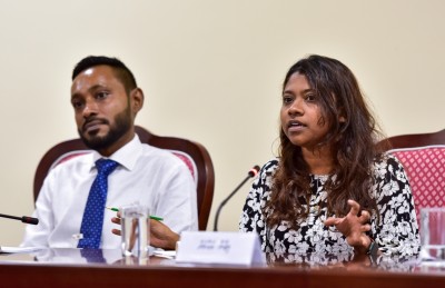 ބާ އެގްޒާމް ފަސްކޮށްދޭން އިންތިޚާބީ އެކްސްކޯ އިން އެދެފި