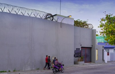 ހުކުމެއް ނެތި ޖަލުގައި ބޭއްވުމަކީ އަނިޔާ، އިންސާފު ހޯދައިދީ: މެމްބަރުން