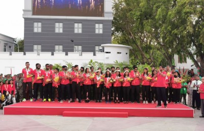ގައުމީ ތަރިންނަށް ރަތް މަރުހަބާއެއް
