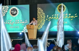 ބުއްދިވެރިއަކު ނުކުރާނެ ދެ ކަމަކީ ދީނަށް ބަދުބަސް ބުނުމާއި ސަގާފަތަށް ފާޑުކިޔުން: ޔާމީން
