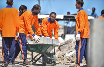 ހުކުމެއް ނެތި ޖަލުގައި ބޭއްވުމަކީ އަނިޔާ، އިންސާފު ހޯދައިދީ: މެމްބަރުން