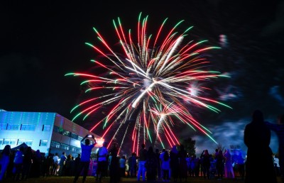 މާފުށީގައި ބޮޑު އީދު ކުލަގަދަކޮށް ފާހަގަކުރަނީ