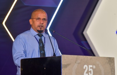 ސަރުކާރުގެ ސަބްސިޑީ އަށް ބަރޯސާވުން ހުއްޓާލައި، އިތުބާރު ހޯދާނަން: ޝަރީފް
