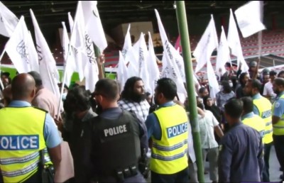 ޔޯގާގެ ހަމަނުޖެހުމުން ހައްޔަރުކުރި ހަތަރު މީހެއްގެ ބަންދަށް ދެ މަސް!