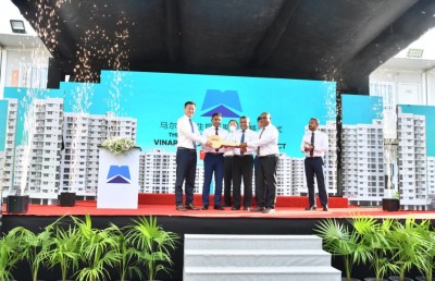ވިނަރެސް ފްލެޓްތައް އެޗްޑީސީއާ ހަވާލުކޮށްފި