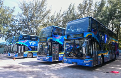 އޮގަސްޓް މަހުން ފެށިގެން ބަހުގައި ކޭޝް ކާޑު ބޭނުންކުރެވޭނެ: އާޒިމް