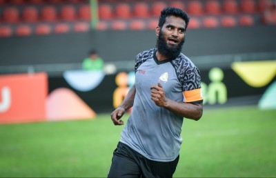 ދަގަނޑޭގެ ހެޓްރިކާ އެކު ގްރީން ތިން ވަނަ އަށް