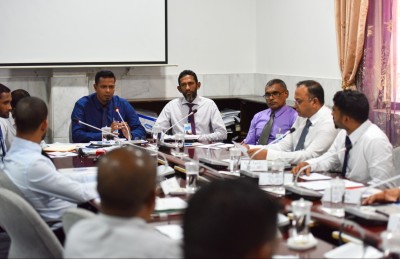 ކޮމިޓީތައް ހާމަކޮށް، އެކަމަކު ކުއްލި ސިއްރުކުރުންތަކެއް!؟