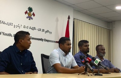 ރާއްޖެ އާއި ލަންކާގެ ވޮލީ މެޗު ފޯރިގަދަކުރަނީ