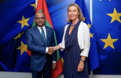 ޔޫރަޕިއަން ކޮމިޝަންގެ ނައިބު ރައީސް މާދަމާ މަޖިލިހުގައި ތަގުރީރު ކުރައްވަނީ