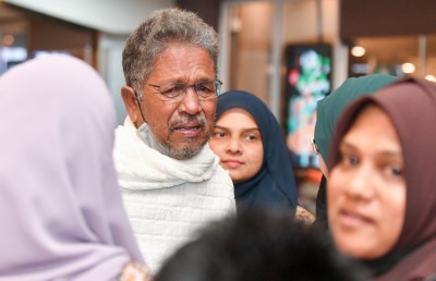 ދިވެހި ހައްޖާޖީން ފުރަން ފަށައިފި