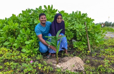 ކޮންމެ ދުވަހަކު ރުކެއް! ނަމޫނާ މަސައްކަތެއް!