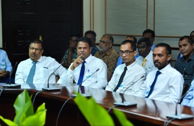 މުއައްސަސާތަކަށް މެމްބަރުން ނެގުމަށް މުގައްރިރުންގެ ކޮމިޓީއެއް ހަދަނީ!