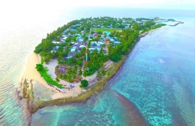 ގެއެއްގެ ސީލިންގު ވެއްޓި ކުޑަކުއްޖަކާއި މީހަކަށް އަނިޔާވެއްޖެ