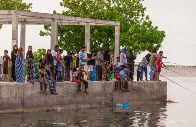 އޭދަފުށިން ހިތްގައިމު މަންޒަރެއް