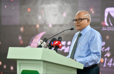 ގިނަ އިލްމުވެރިން ވިދާޅުވަނީ އަންހެނުންނަށް ފަނޑިޔާރުކަން ކުރެވޭނެ ކަމަށް: މައުމޫން