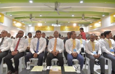 ޖަޒީރާ ތަރައްގީއަށް ވާސިލްވާނީ ލާމަރުކަޒީ ރާއްޖެއެއް ބިނާ ކުރެވިގެން: ރައީސް