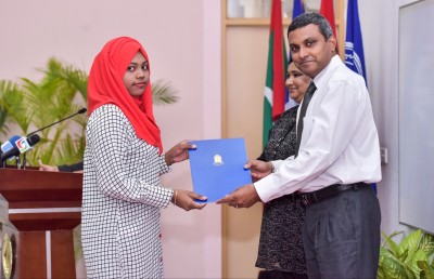 ކުރެވުނު މަސައްކަތްތަކާ މެދު ހިތްހަމަޖެހޭ: ޑރ. ފަވާޒު