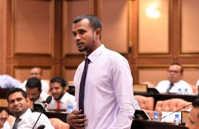 އަޅަންވީ ކަންނެލި ޖަގަހައެއް ނޫން، ދެކޮޅުގައި މަސް ފެކްޓްރީ: ތޯރިގް