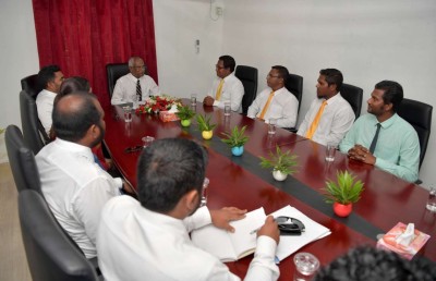 އާމްދަނީގެ ޕަސެންޓް ކައުންސިލްތަކަށް! ސަރުކާރަށް ސާބަސް!