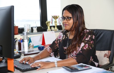 ލީނާގެ ހިތްވަރަކީ މަންމަގެ ނަސޭހަތް!