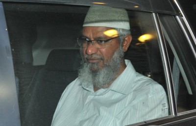 ގާނޫނަށްވުރެ މަތީގައި ޒާކިރު ނައިކަށް ވެސް ނުހުރެވޭނެ: މެލޭޝިޔާ