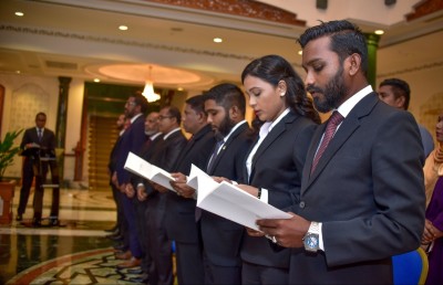 ދަށު ކޯޓުން ޖޭއެސްސީއަށް ފަނޑިޔާރަކު ހޮވަން ވޯޓުލާން ފަށައިފި