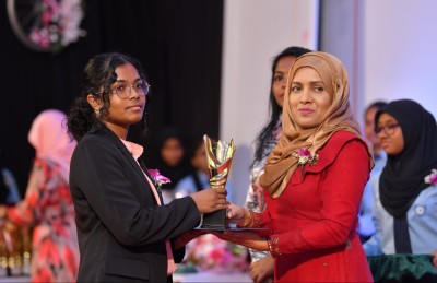 ވިލާ ހައި ސްކޫލުގެ އެންމެ މޮޅު ދަރިވަރަކަށް އަހުނަފް ހޮވައިފި