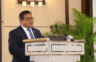 މޫސުމީ ރެފިއުޖީންނަށް ވާކަށް ދިވެހިން ބޭނުމެއް ނޫން: މިނިސްޓަރު