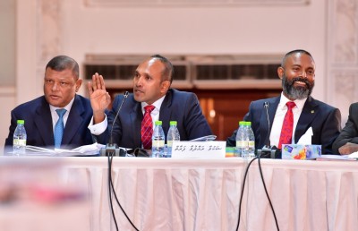 ފަނޑިޔާރު ކަމަށް އައްޔަން ކުރުމުގައި ބަލަންވީ ގާބިލް ކަމަށް، ޖިންސަކަށް ނޫން: ޖަމީލް