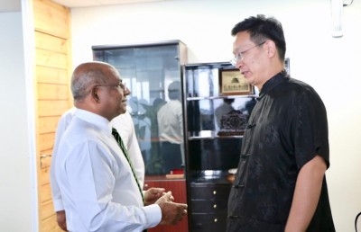 މިނިސްޓަރު ޝާހިދު އަނެއްކާ ވެސް ޗައިނާގެ ދަތުރު ތާވަލްކޮށްފި