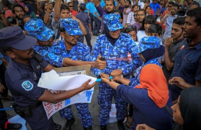 ރިލްވާންގެ މައްސަލައިގައި ހިމެނޭ ފުލުހުންނަށް ފިޔަވަޅު އަޅާނަން: ޕޮލިސް